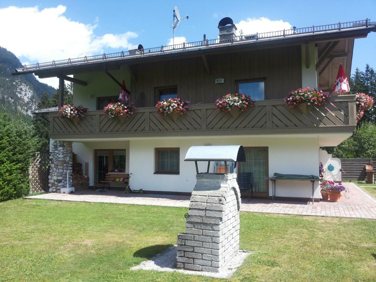 Haus Sonnenweg Apartamento Leutasch Exterior foto